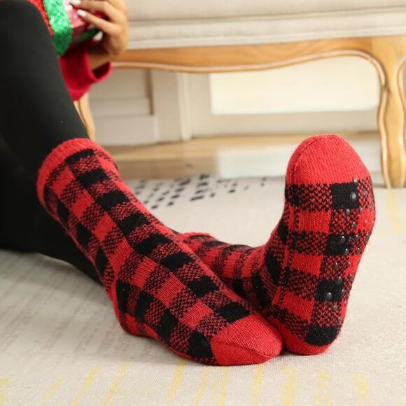 Slipper Red Socks
